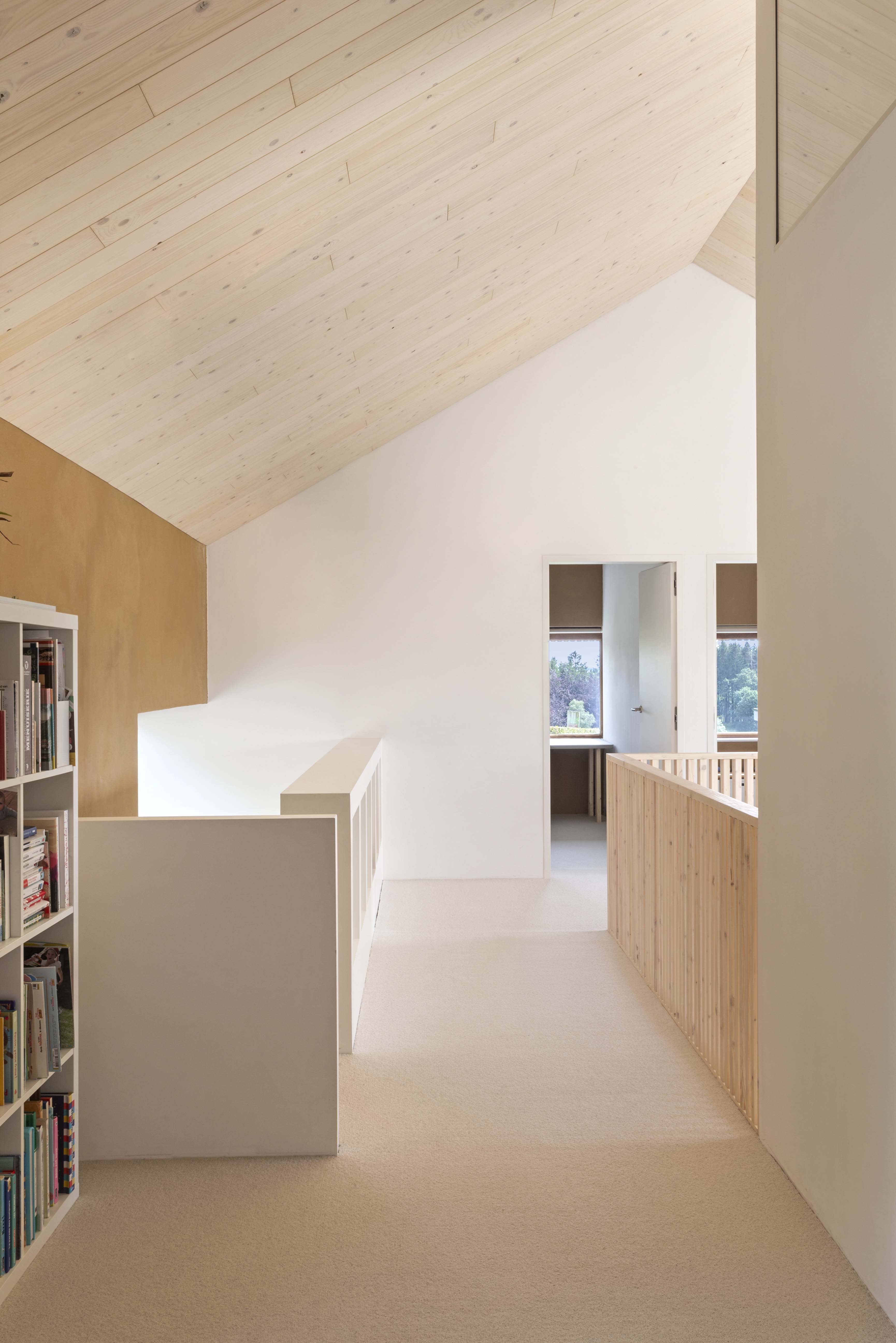 Decke Nordische Fichte - Arch. Charlotte Nelles