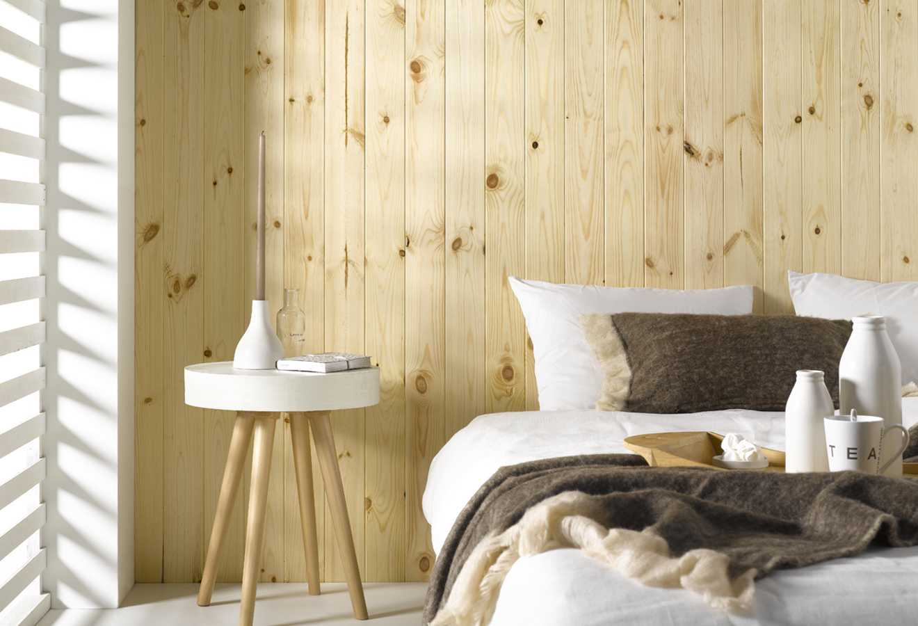 Wand in Kiefer