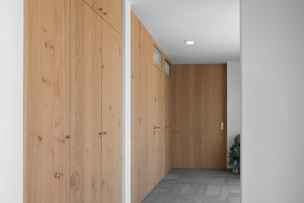 PORTES, PORTES D'ENTREE