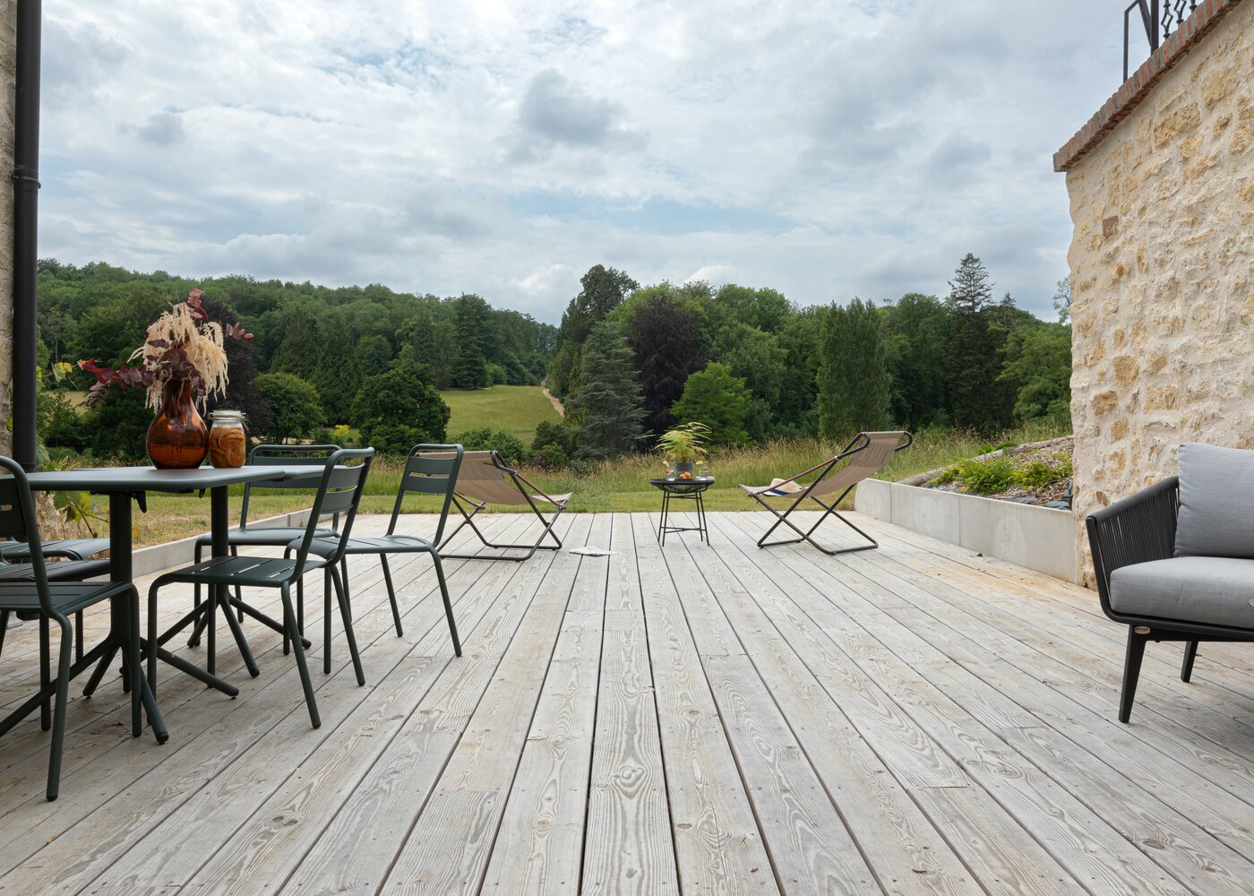 Douglasie Terrasse Vergraut